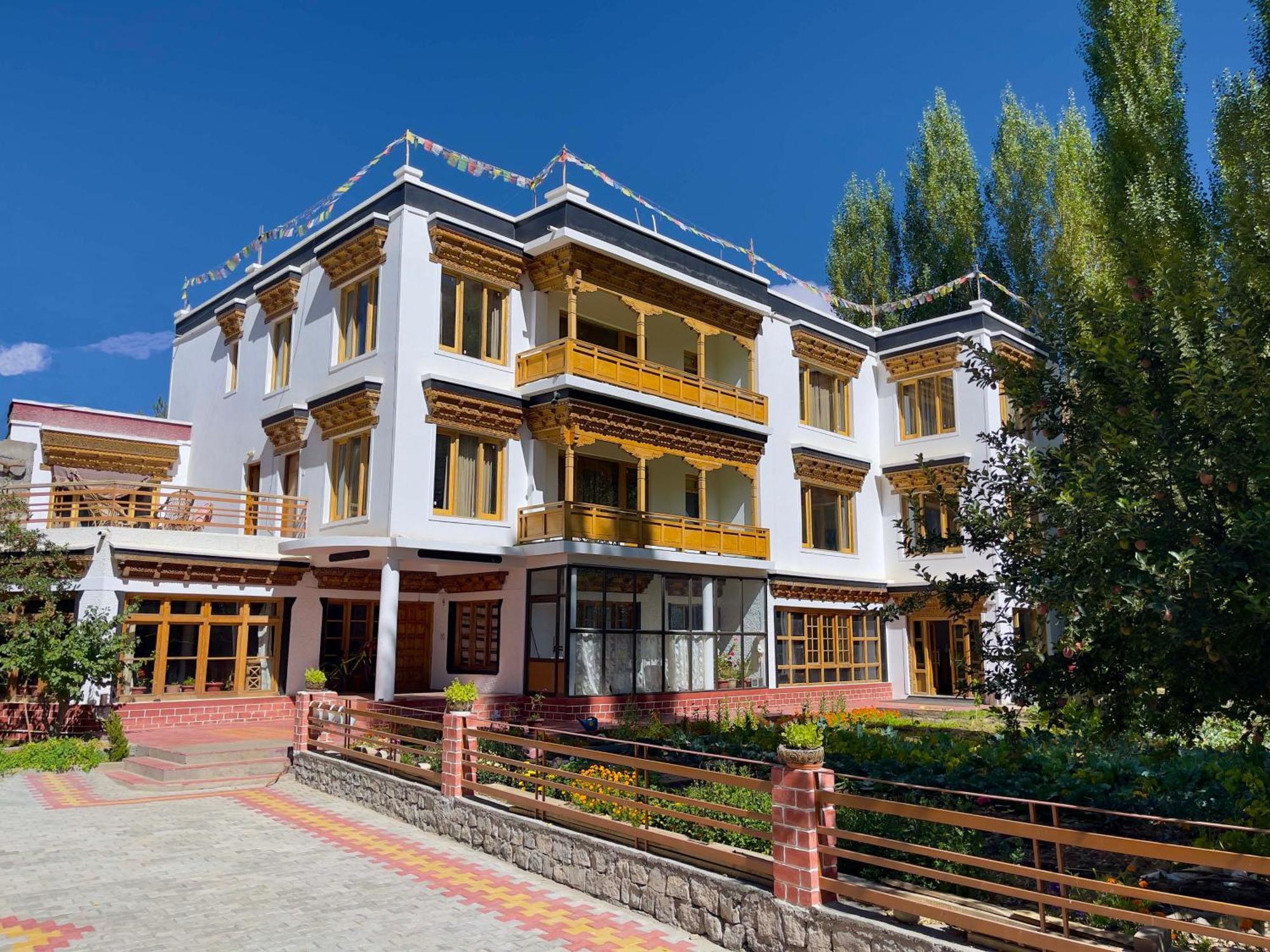 Rock Castle Residency Hotel Leh Eksteriør billede