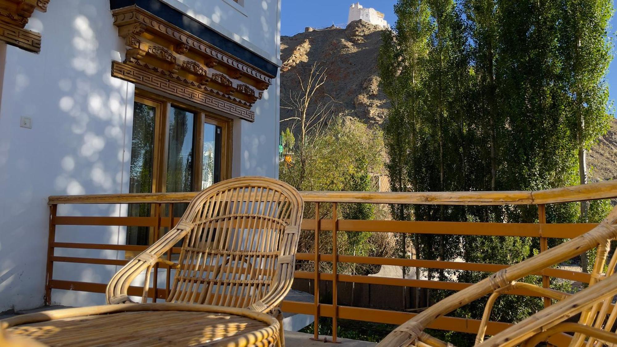 Rock Castle Residency Hotel Leh Eksteriør billede