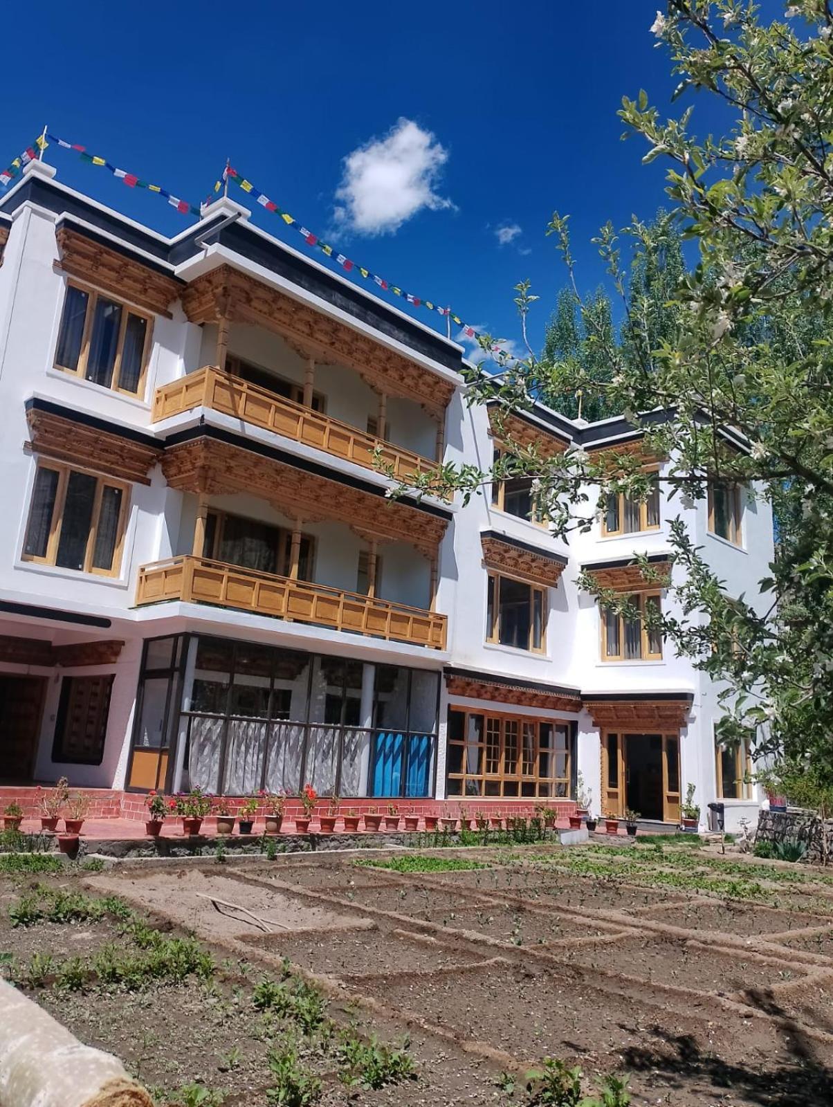 Rock Castle Residency Hotel Leh Eksteriør billede
